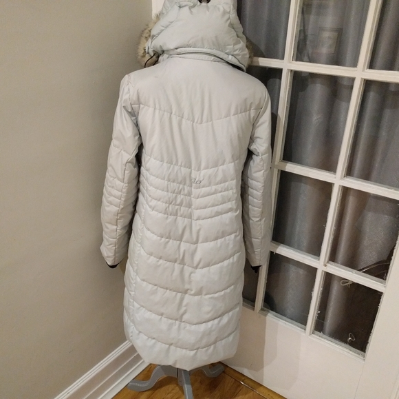 SOLD ✅💲LOLE Women's Coat with Faux-Fur Trim - Picture 6 of 13